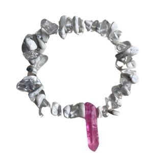 White Howlite & Clear Quartz‎ with Dyed Pink Quartz Point Bracelet